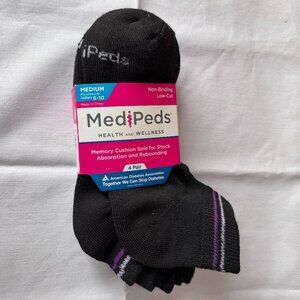 NWT 4 Pairs Black Non-Binding Low-Cut MediPeds Socks Size Medium Ladies 6-10